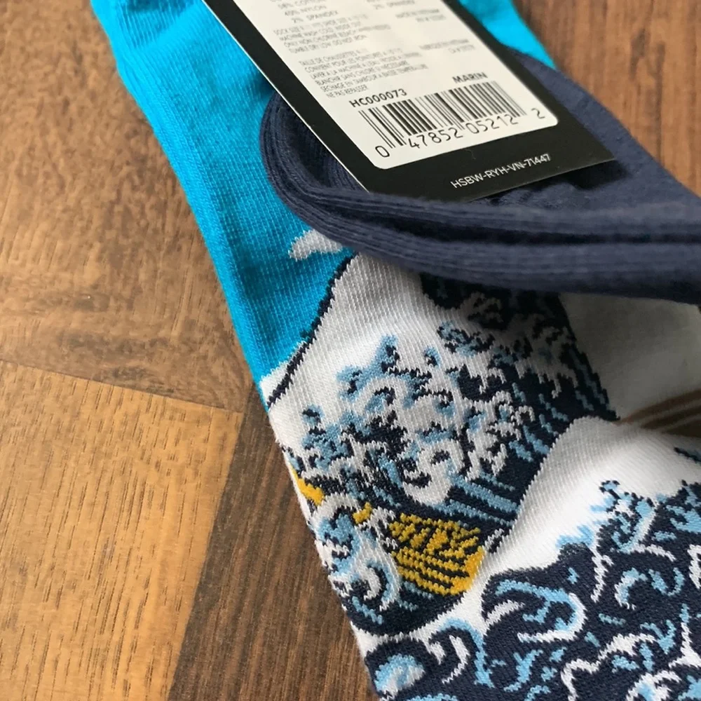 🆕 Great Wave Socks
